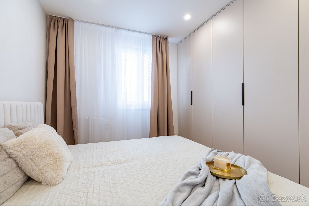 PREDANÝ - Na predaj pekný 3-izbový byt po rekonštrukcii na u - 11