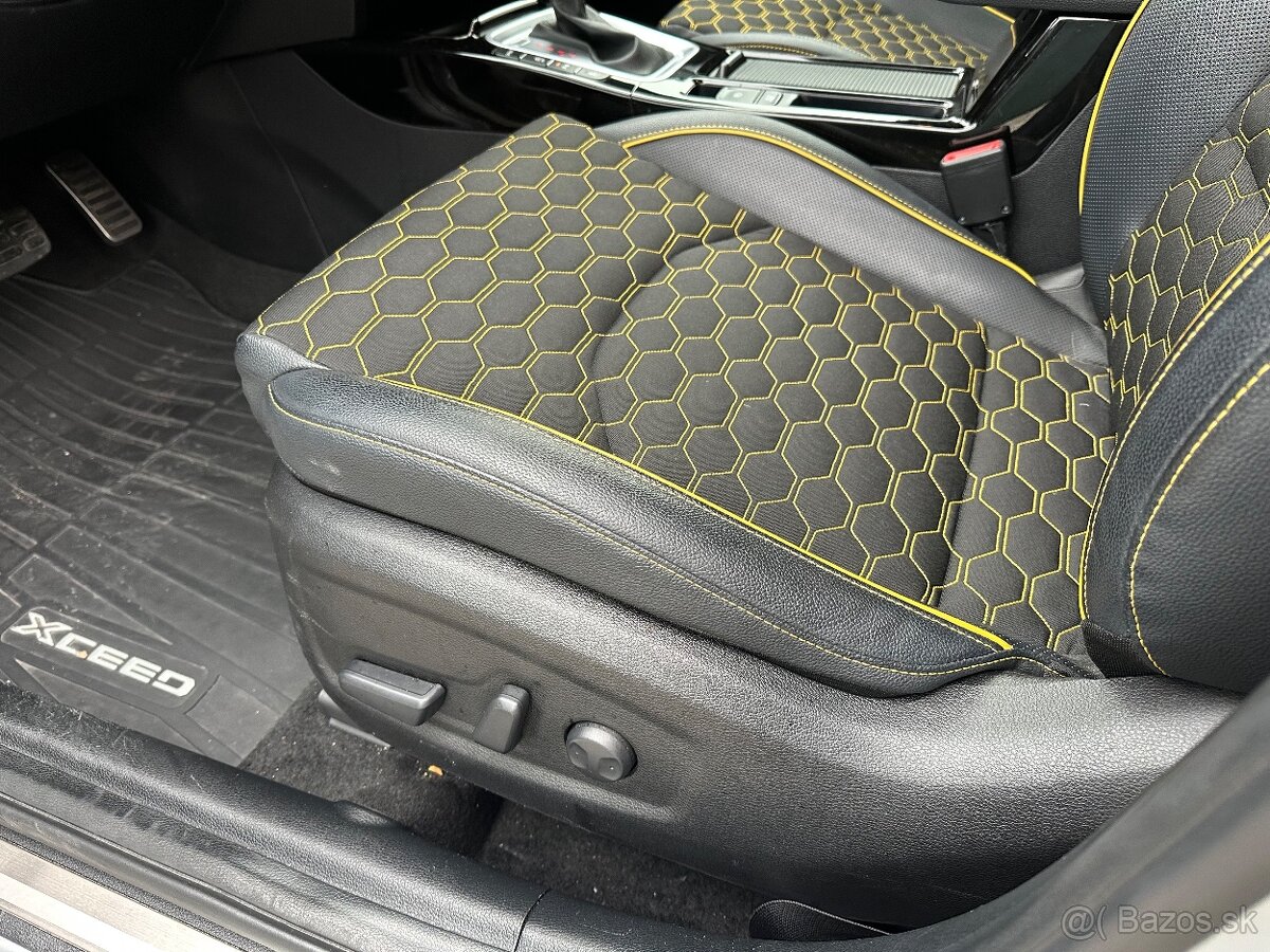 Kia XCeed 1.4 T-GDi Platinum A/T - 11