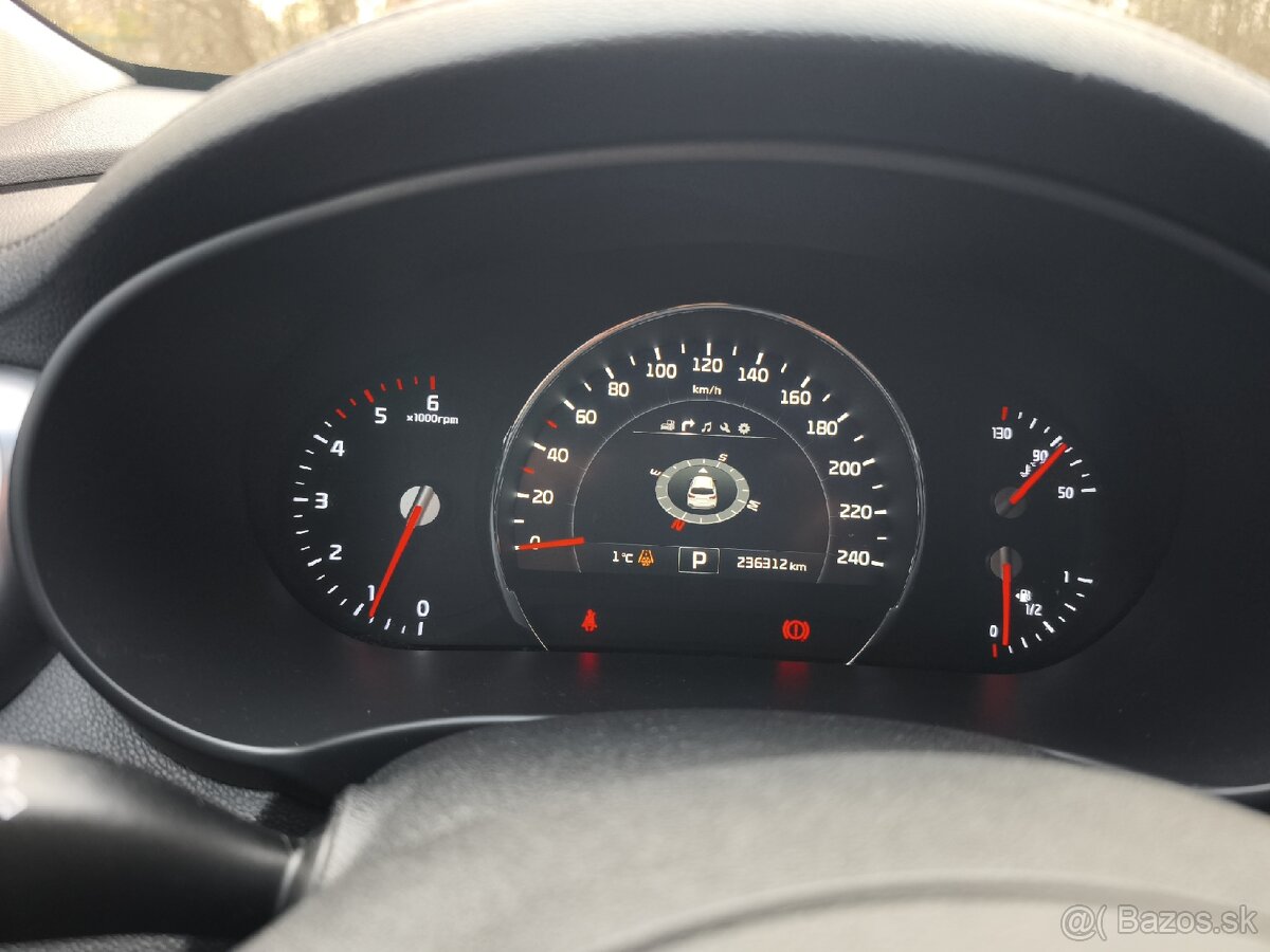 KIA SORENTO 2.2 CRDI, 147KW, 4x4, Automat - 11