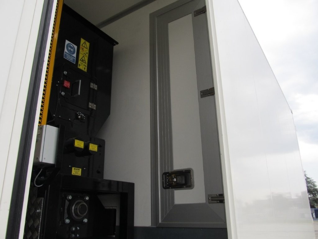 MAN Skartovacie zariadenie - 11