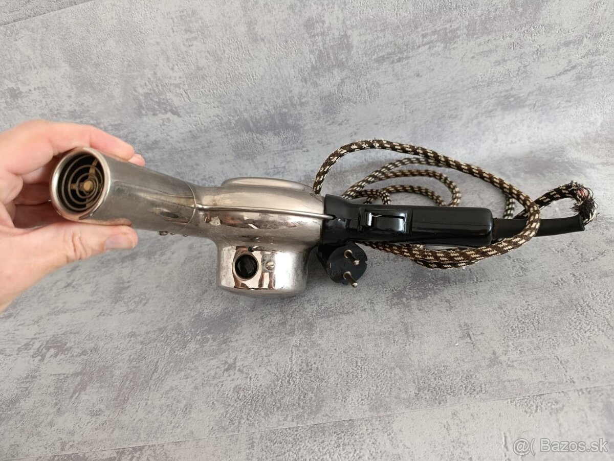 Starý značkový fén AEG – chromovaný kov - 11