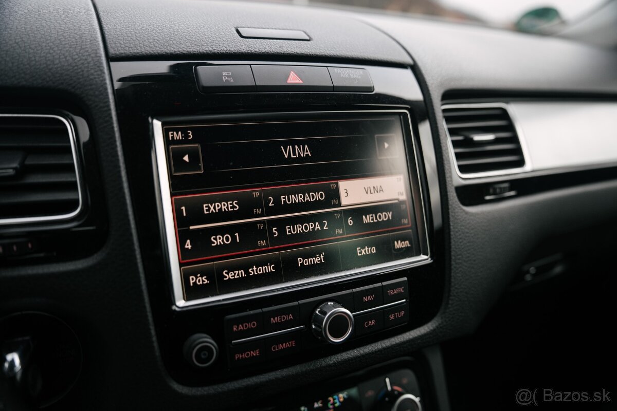 Volkswagen Touareg II 3.0 V6 TDI - 11