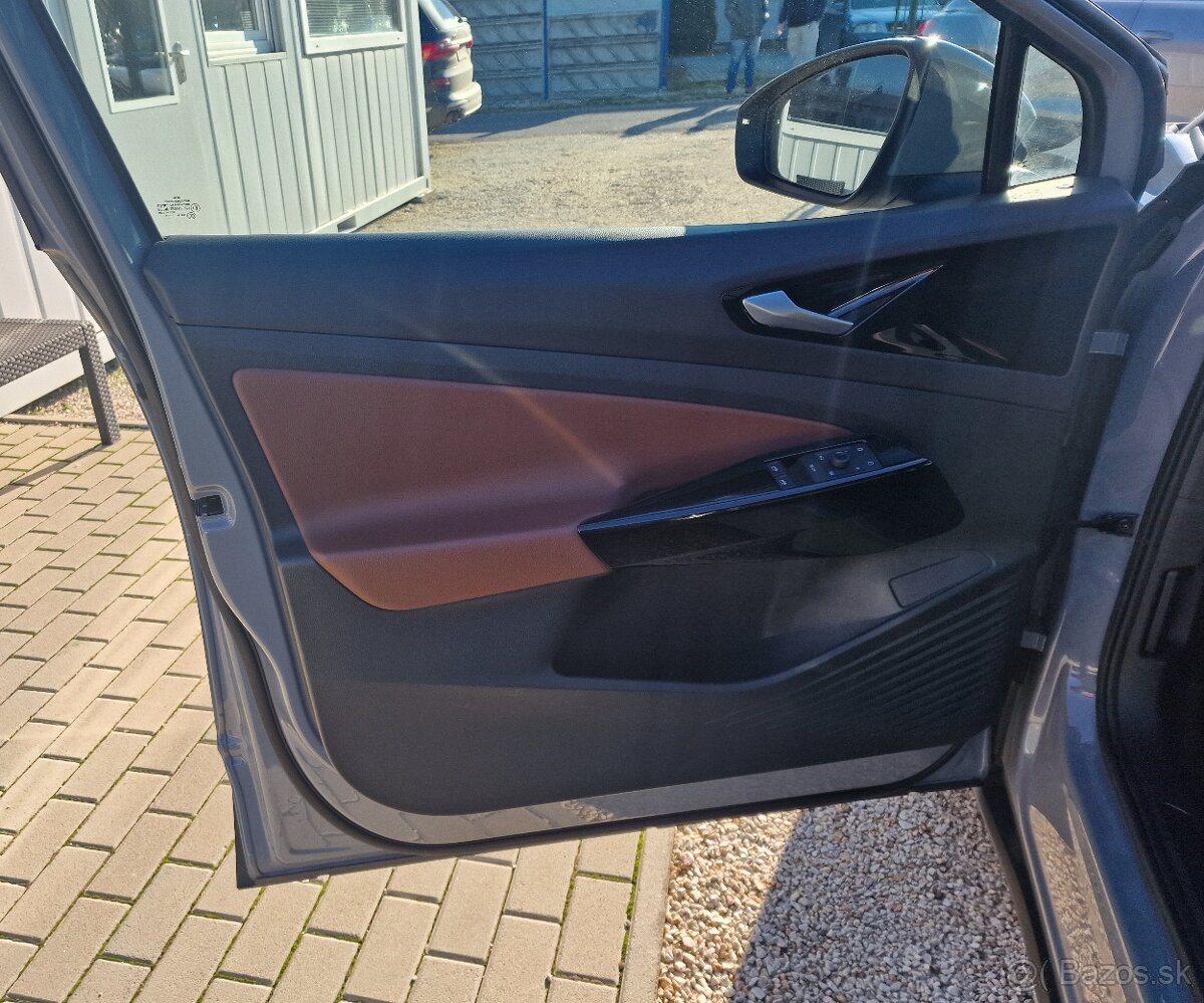 VW ID.4 PURE PERFORMANCE 52KWH / MOŽNÝ ODPOČET DPH - 11