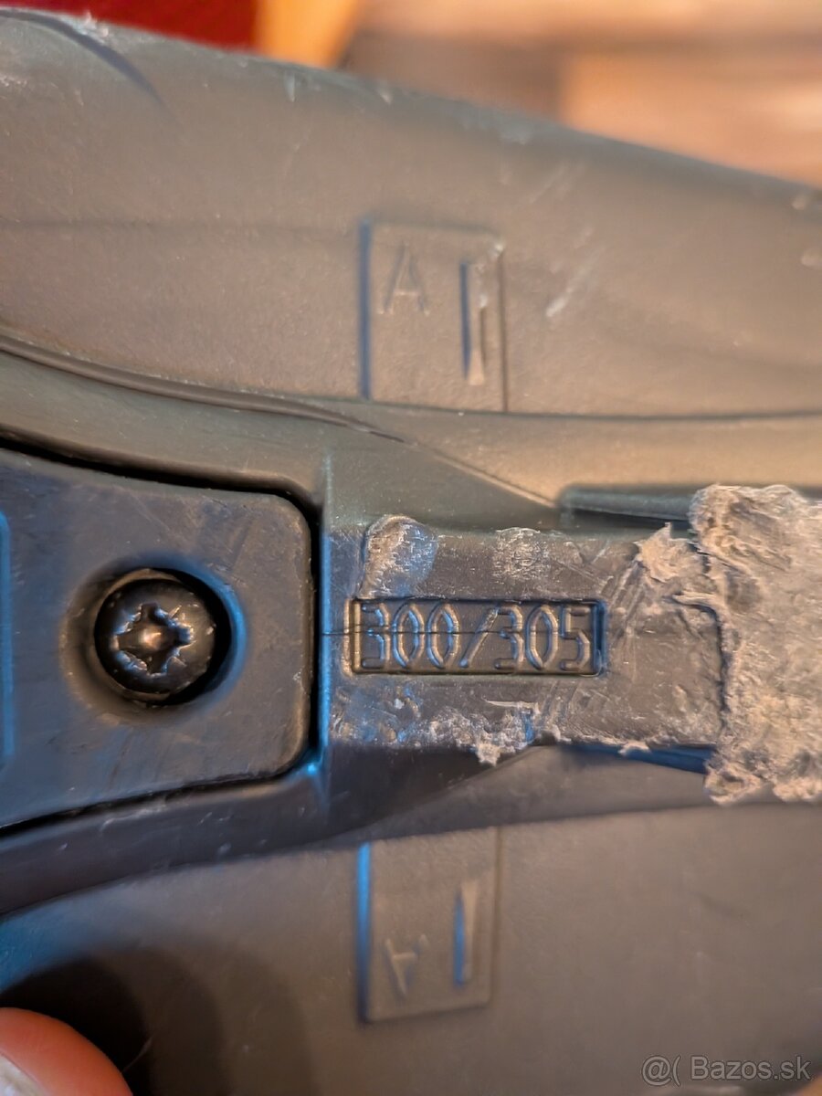 Lyžiarky HEAD next edge 85 30,5cm - 11