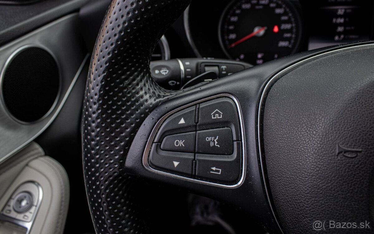 Mercedes w205 c220d - 11