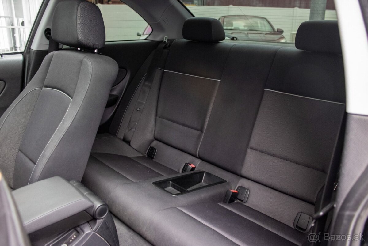 BMW Rad 1 120d, 130kW, M6, 3d - 11