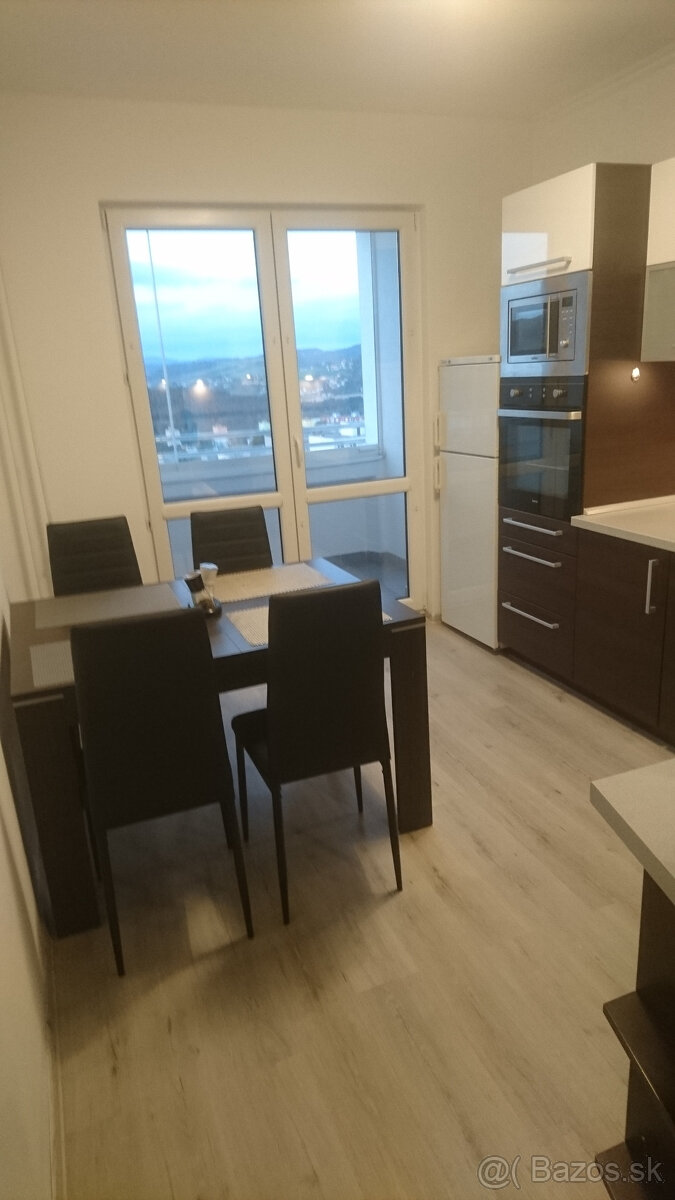 Prenájom 3i bytu - 11
