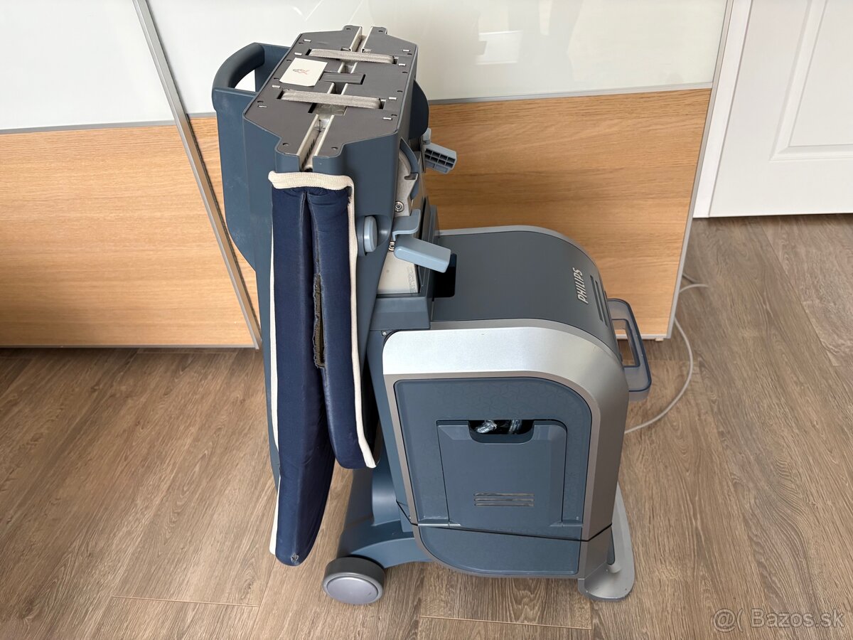 Philips žehliaci systém GC9940 - 11