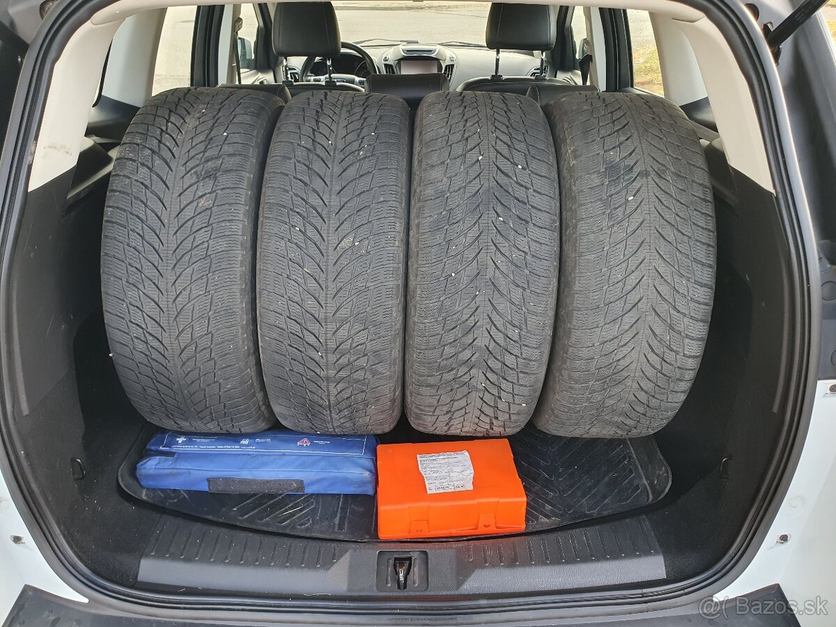 Ford Kuga 4x4 2.0 TDCi 132KW /AT Diesel - 11