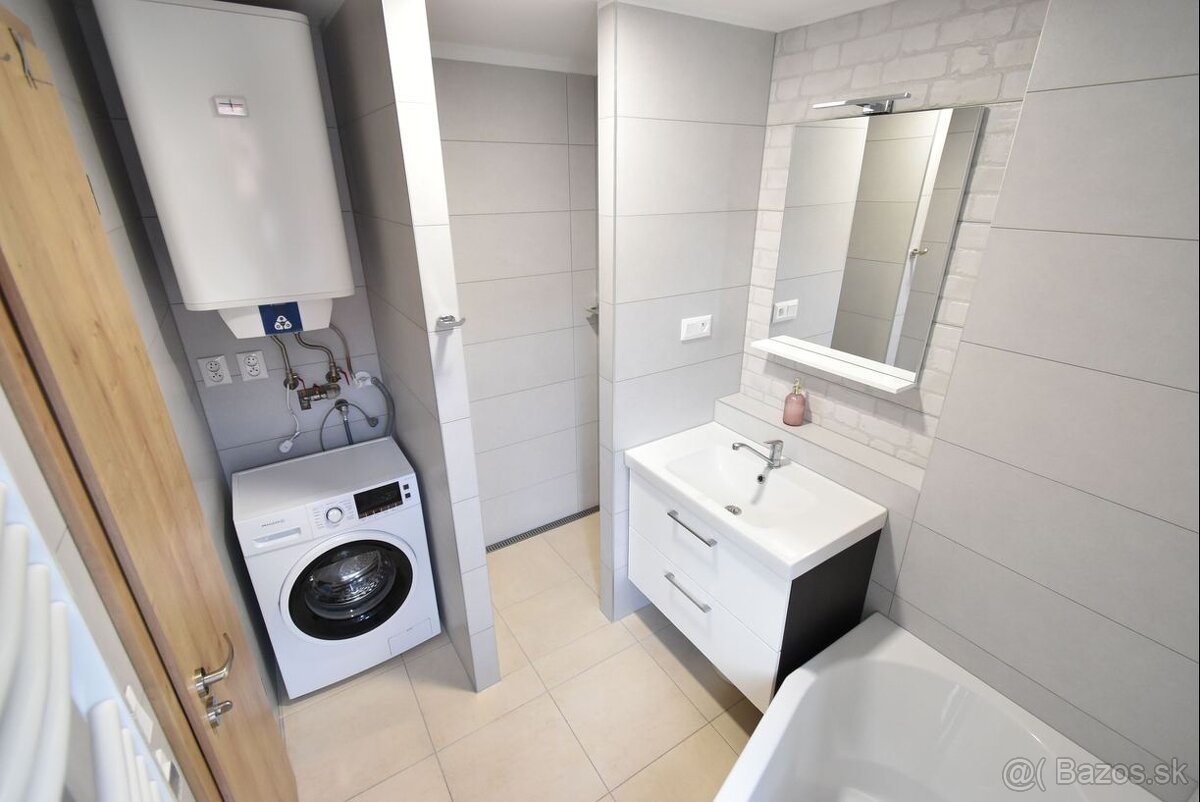 Pezinok: na predaj byt v centre mesta - 11