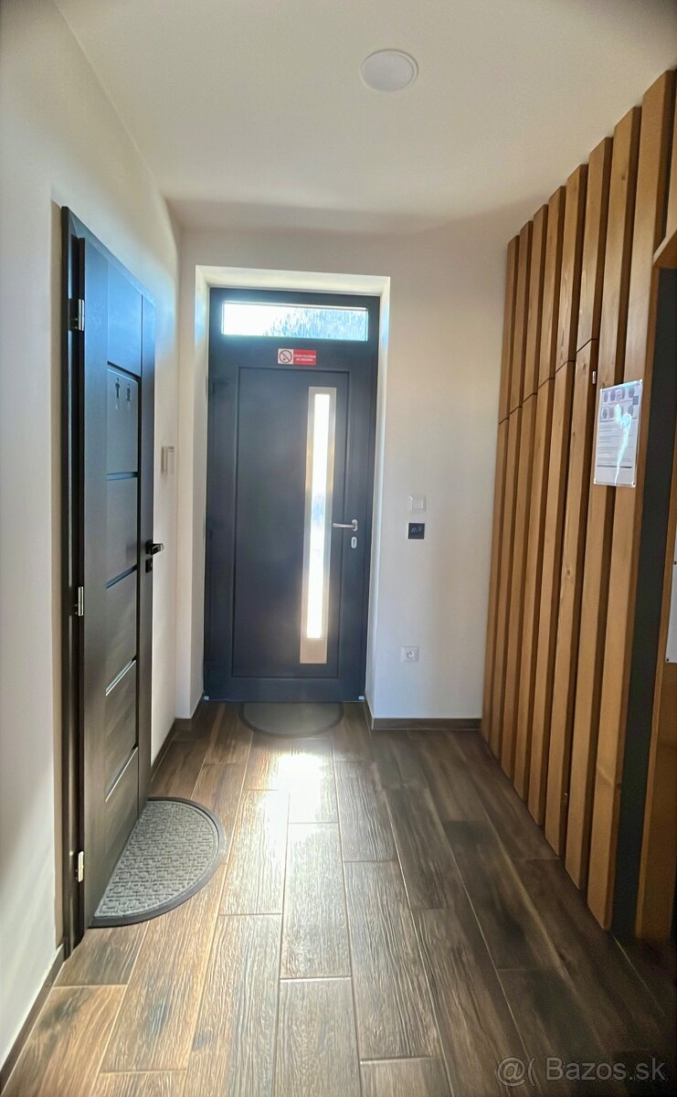 REKREAČNÝ DOMČEK/CHATA - 11