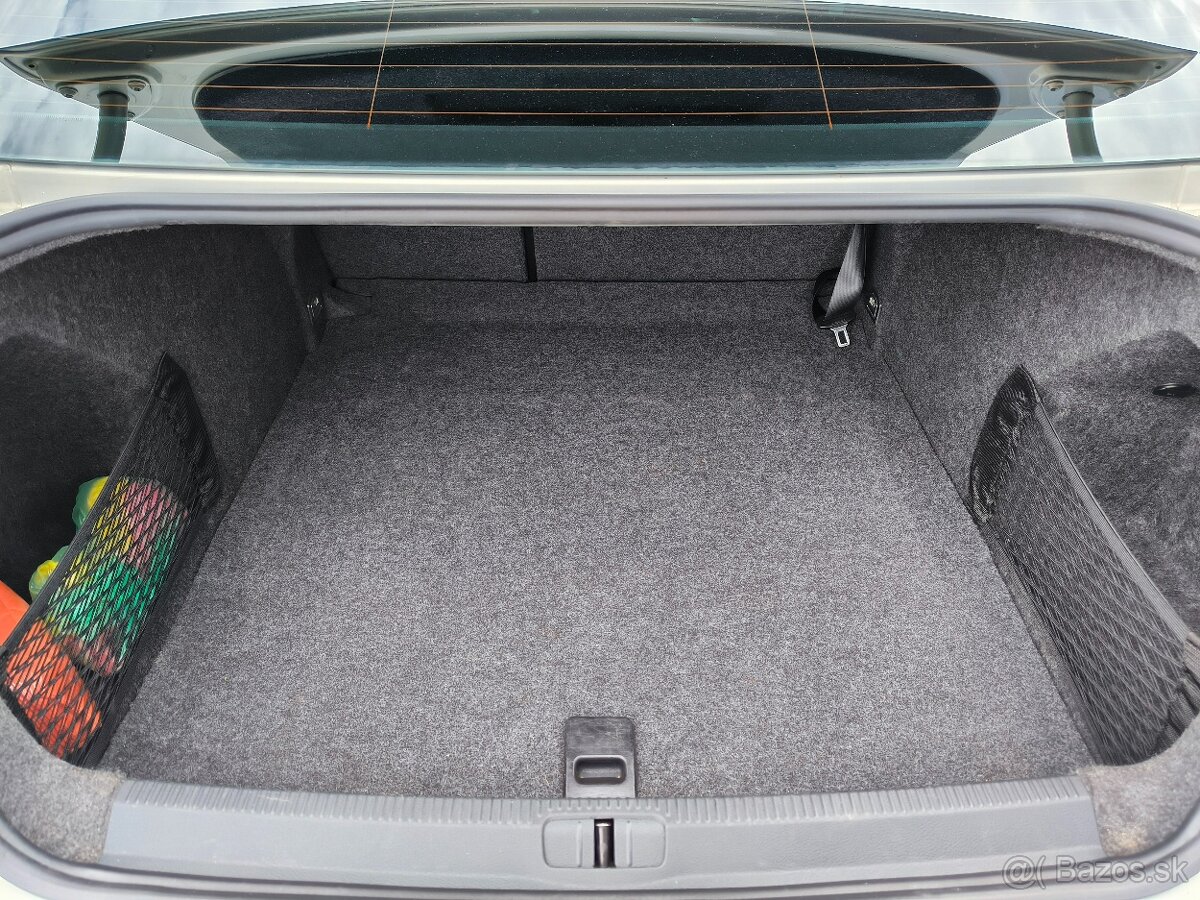 VW PASSAT 1.9TDI 12/2008 - 11