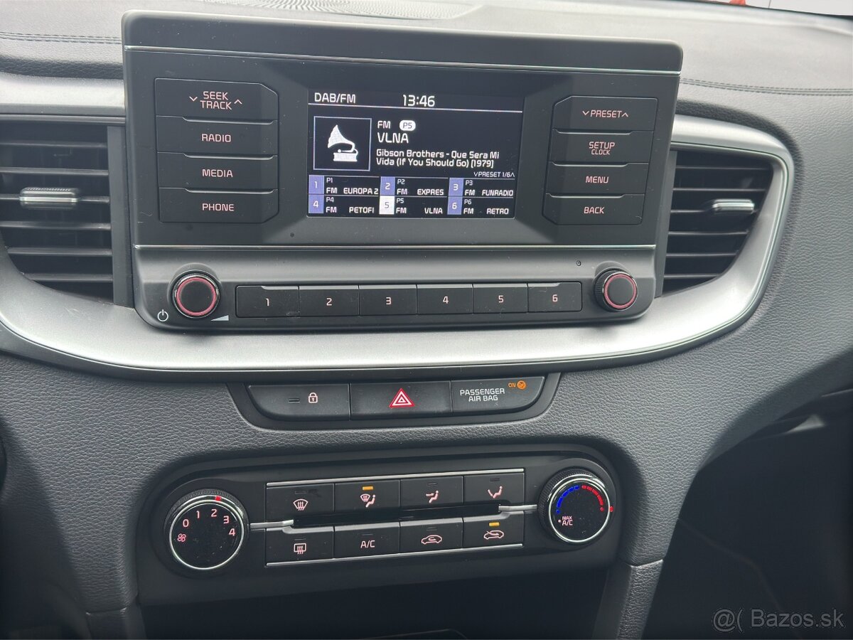 Kia Ceed 1.0 T-GDi Amber - 11