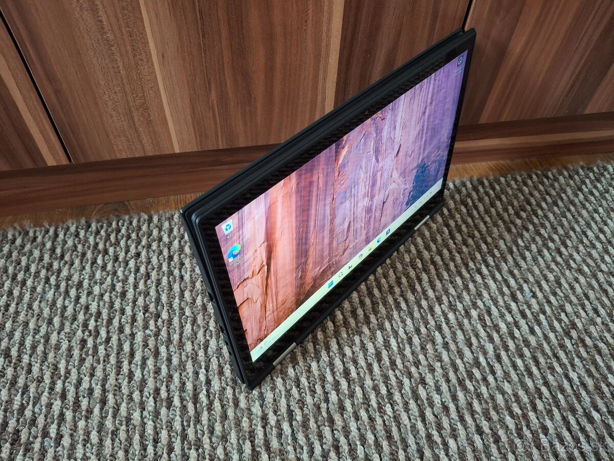 Lenovo ThinkPad X1 Yoga Gen 2.. 14" dotykový.... - 11