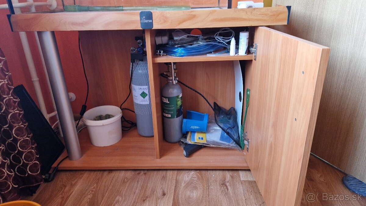 Roz/Predám 200L Akvárium + príslušenstvo - 11