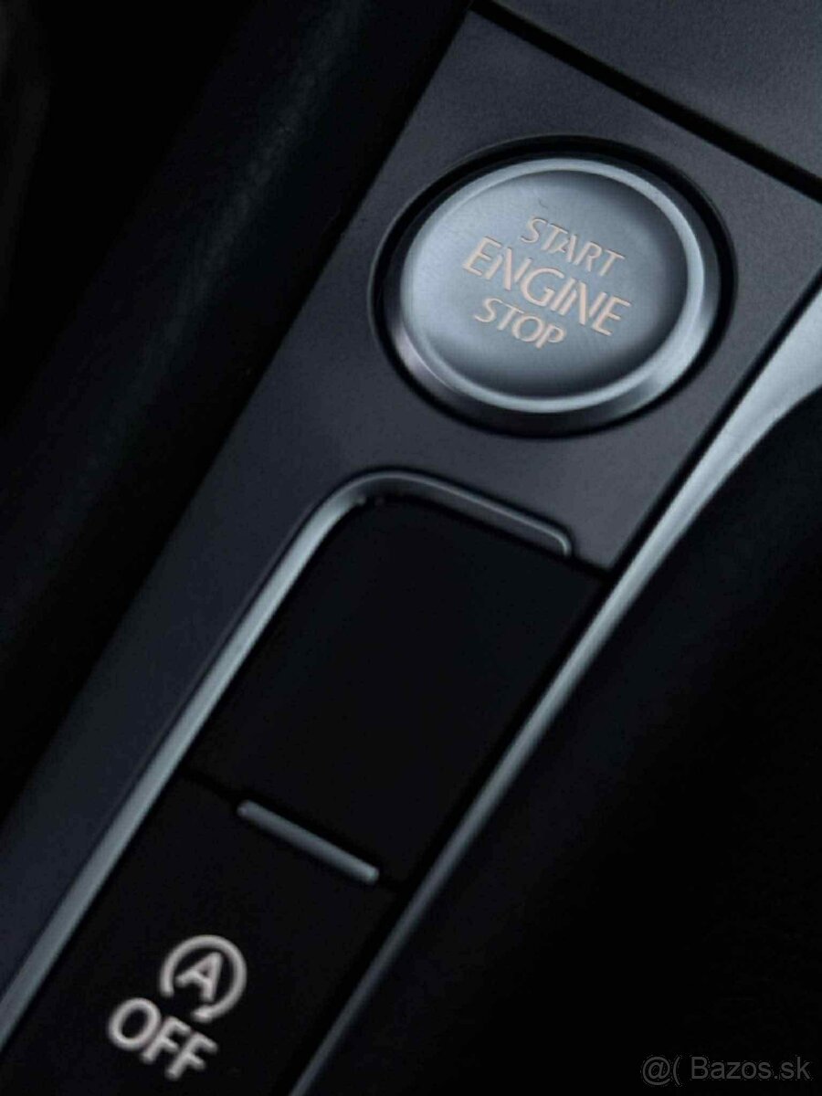 Volkswagen Golf 7 2.0TDI Lounge - 11