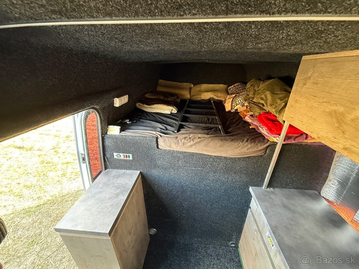 Obytna dodavka,caravan mercedes sprinter 312D - 11