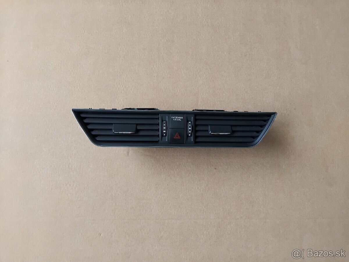 výduch, mriežka kúrenia Superb 3 - 11