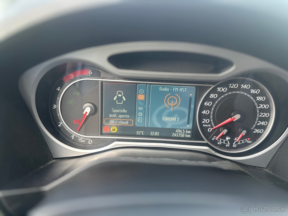 Ford S-Max 2.0 TDCI - 11