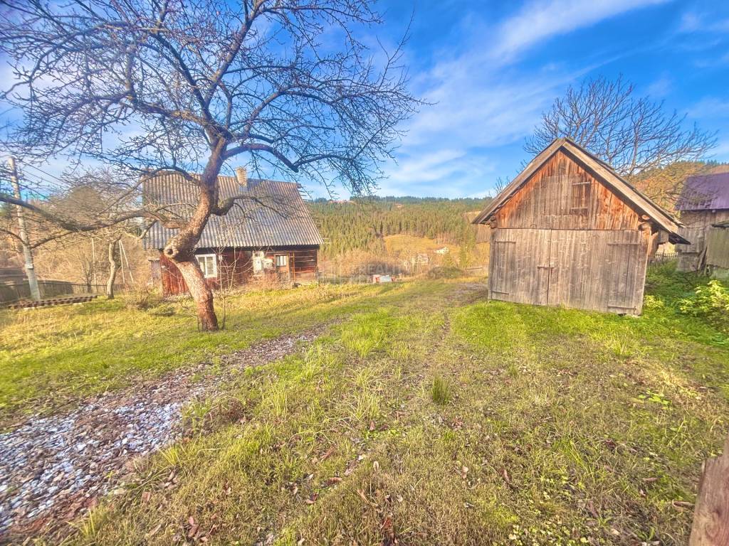 Predaj nádhernej usadlosti súboru a obrovských pozemkov v Oš - 11