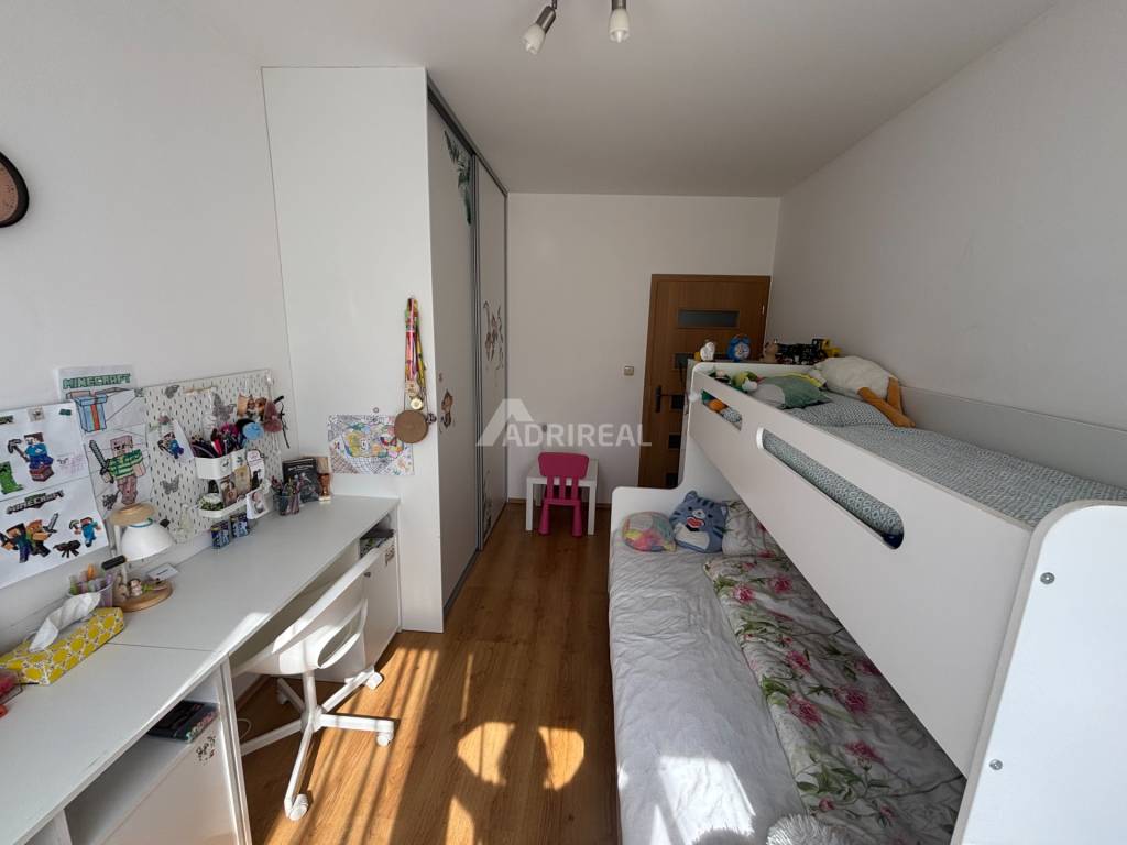 REZERVOVANÉ: 3i byt s logiou, 73,5 m2, Lanškrounska; Kežmaro - 11