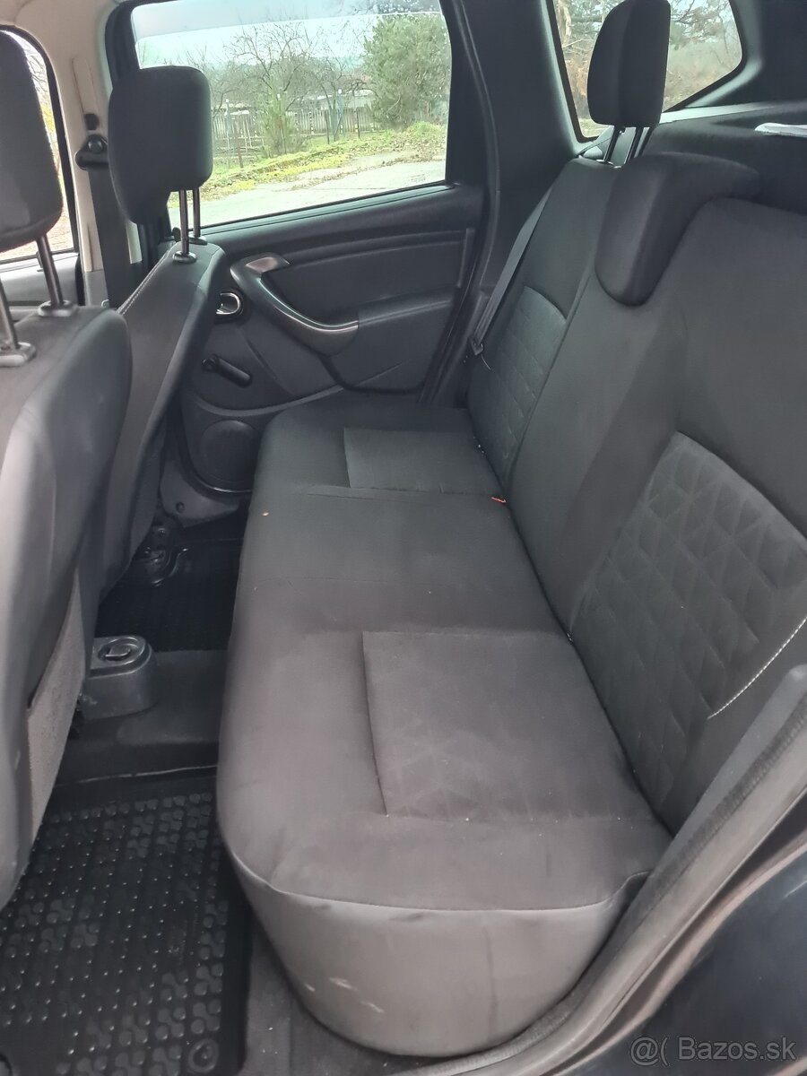 Dacia Duster 1,6benzin/plyn rok 2015 - 11