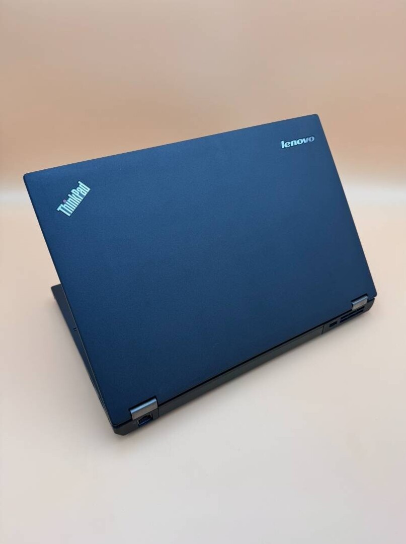 Notebook 14" Lenovo.Intel i5-4300M 2x2,60GHz.8gb ram.256SSD - 11