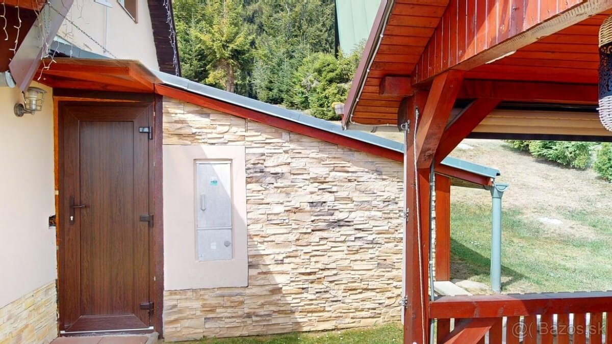 Luxusná kompletne rekonštruovaná chata Látky - 11