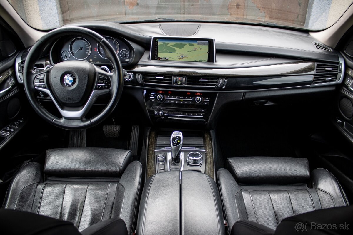 BMW X5 xDrive40d A/T - 11