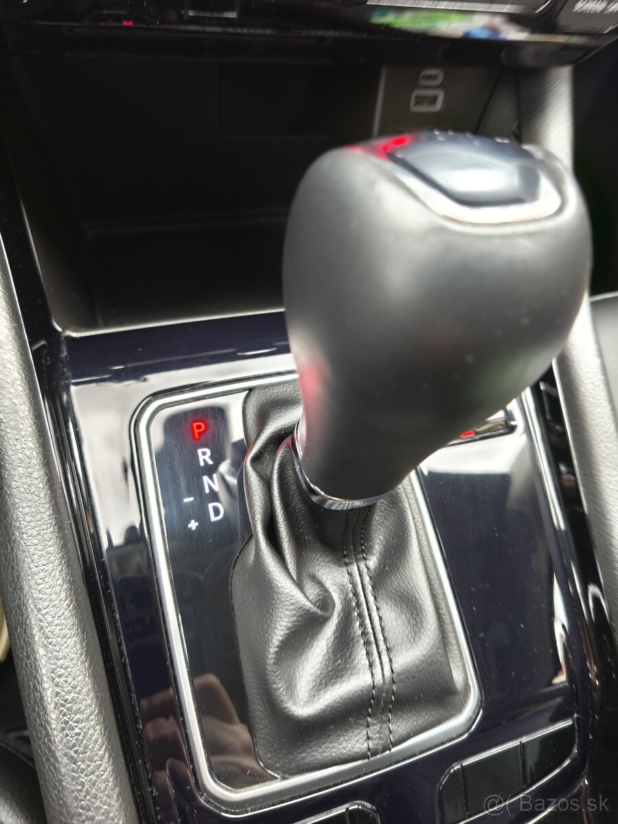 Predám Jeep Compass - 11