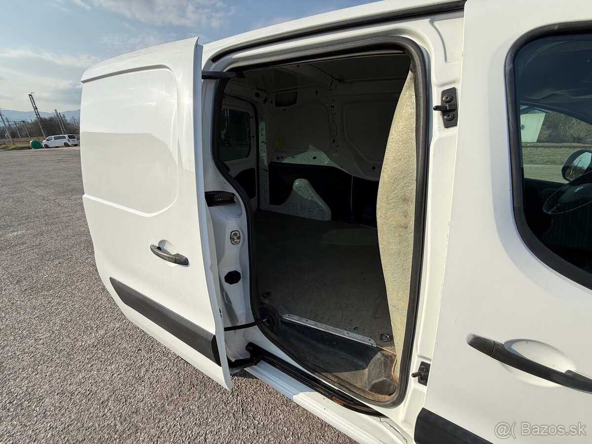 Peugeot Partner - 11