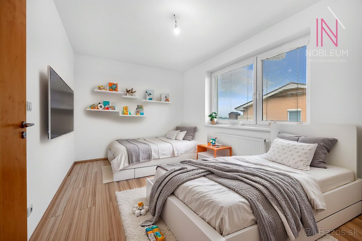 114,58 m2 v 3 izbovom byte v Rovinke Byt v ktorom, má každý - 11