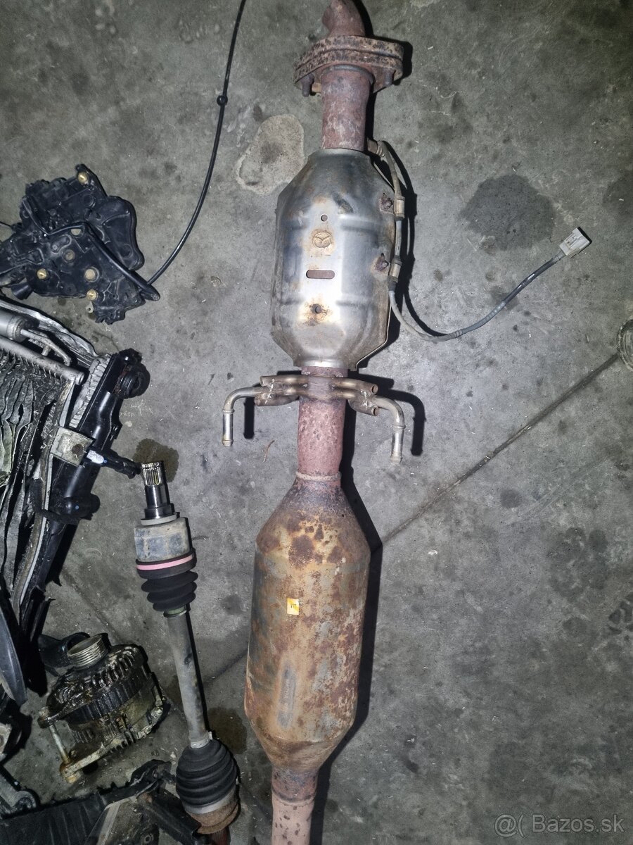 Ford s-max nahradne diely - 11