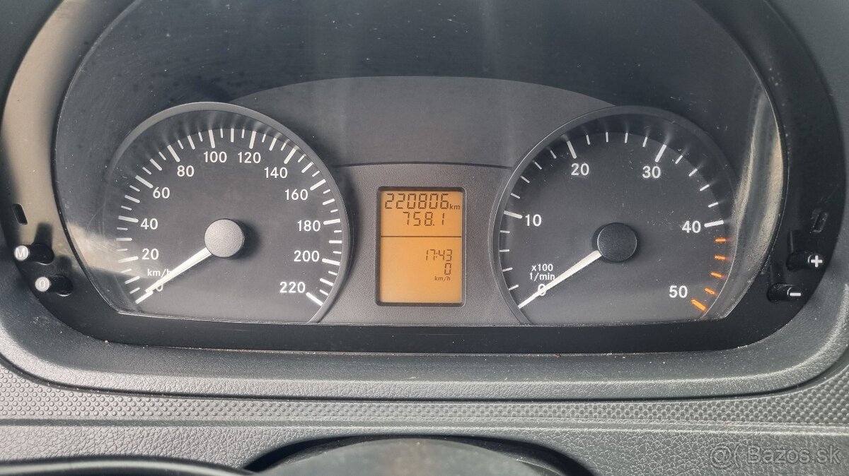 Mercedes-Benz Vito 114 CDi AT6 100KW 3miestne - 11