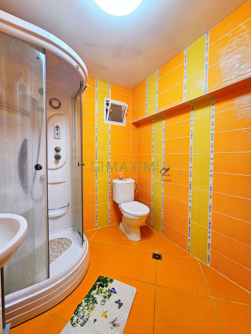 Ponúkame na predaj Rodinný dom v Bratislave - Vajnory - 11