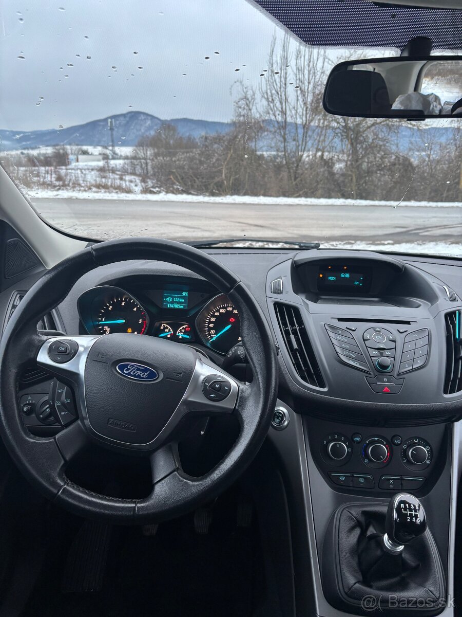 Ford Kuga 2.0 TDCi - 11