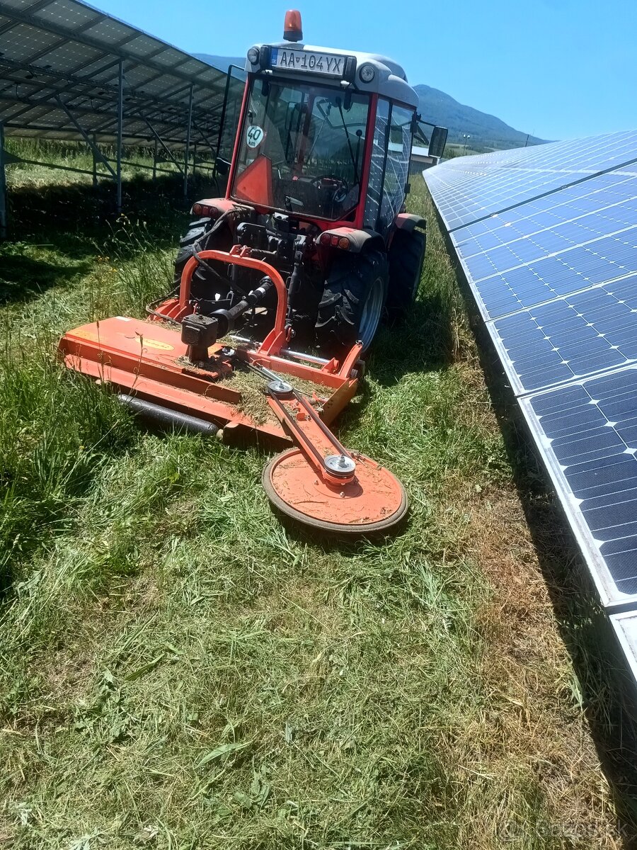 Mulčovač špalikovač kosačka traktor fréza - 11