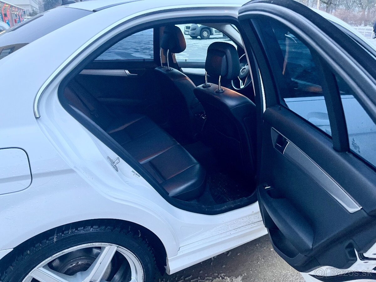 Mercedes C180 CDI 2014 - 11