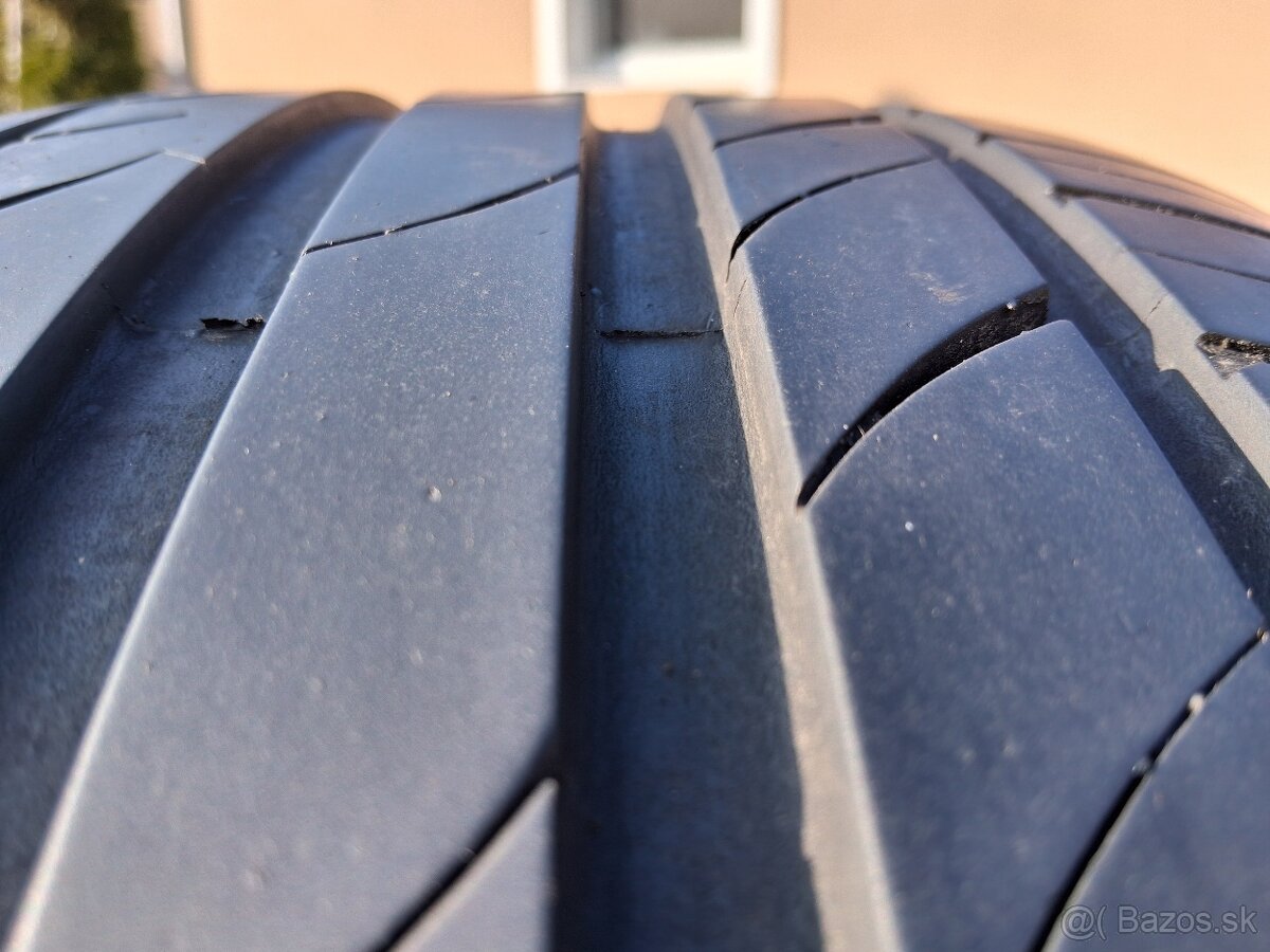 235/40 r19 letne pneumatiky - 11