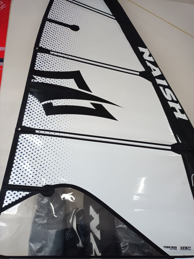 windsurfing plachty a prkno Naish 2026 - 11