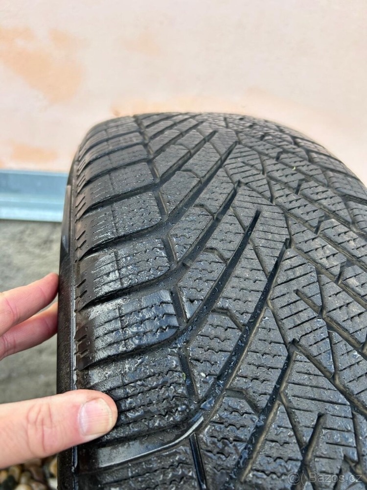 Zimní kola Mercedes GLC 19 originál - 11