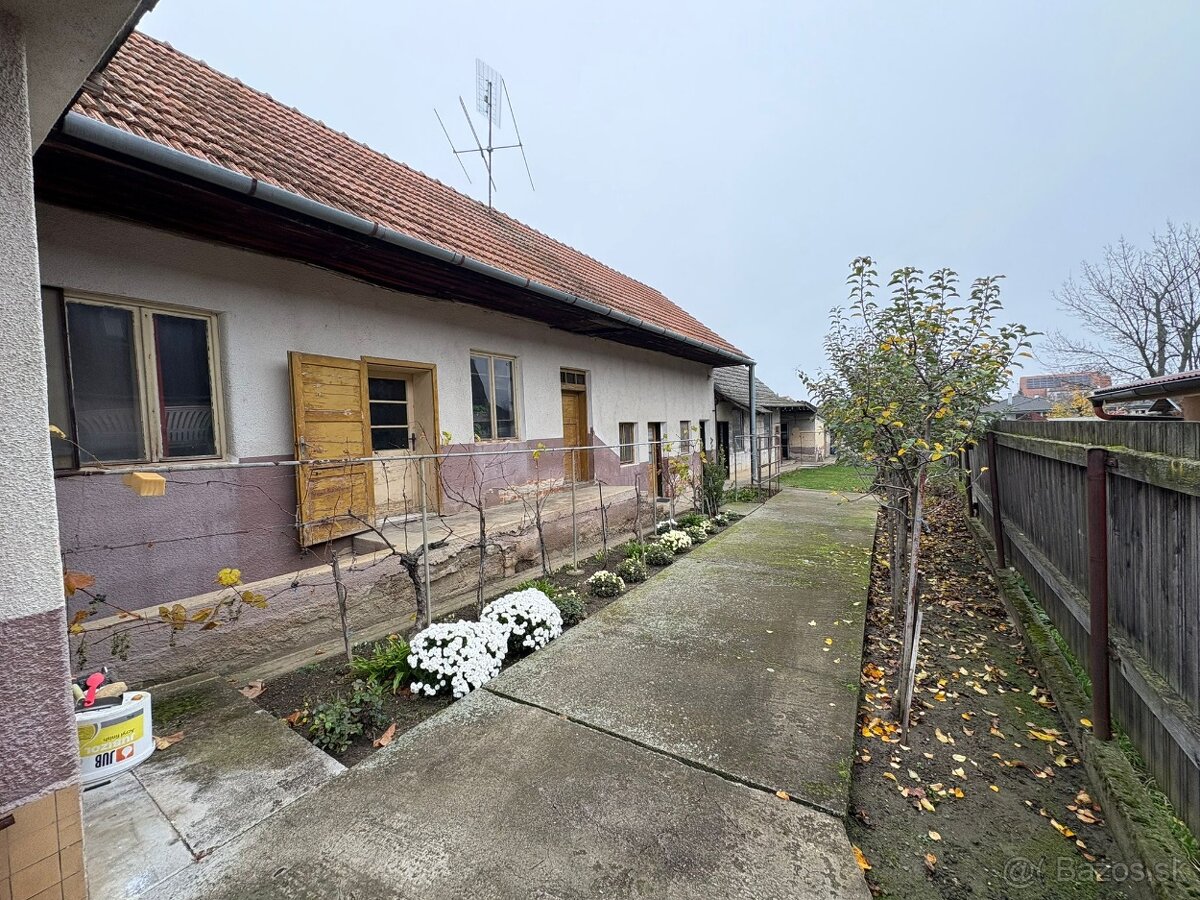 Na predaj rodinný dom v Drahovciach v pôvodnom stave - 11