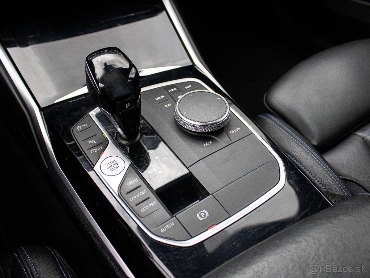 BMW Rad 3 Touring M340i xDrive A/T - 11