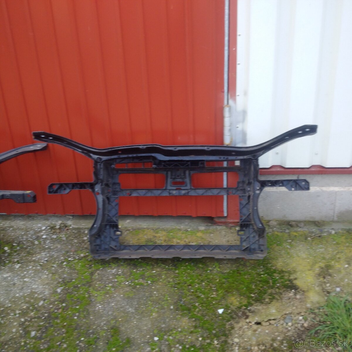 chladicova stena vw jetta golf 5V combi gti - 11