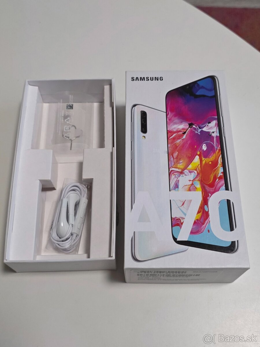SAMSUNG A70 128GB TOP STAV + PRISL. - 11