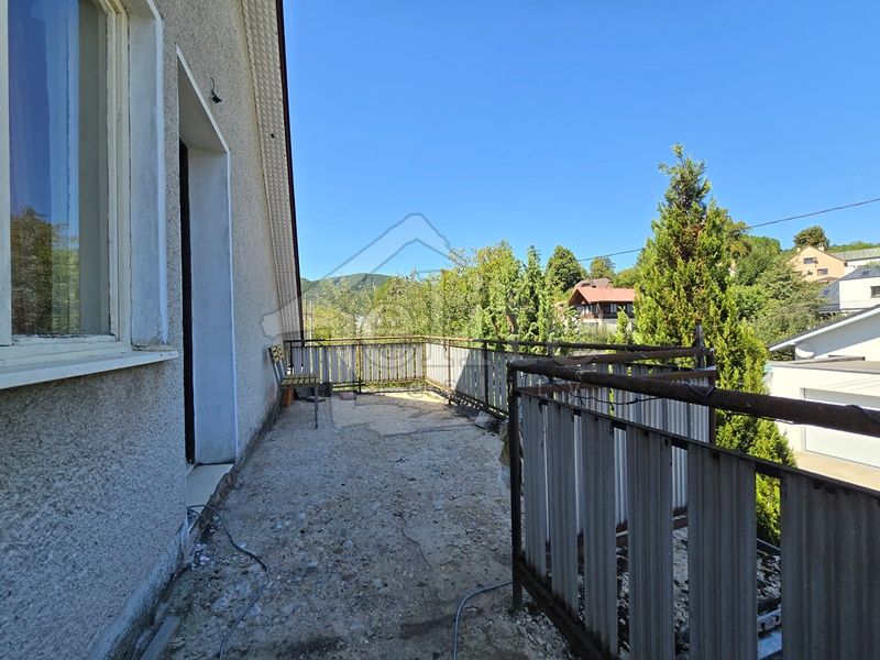 Predaj, Dom/Rodinný dom (RE01021488) - 11