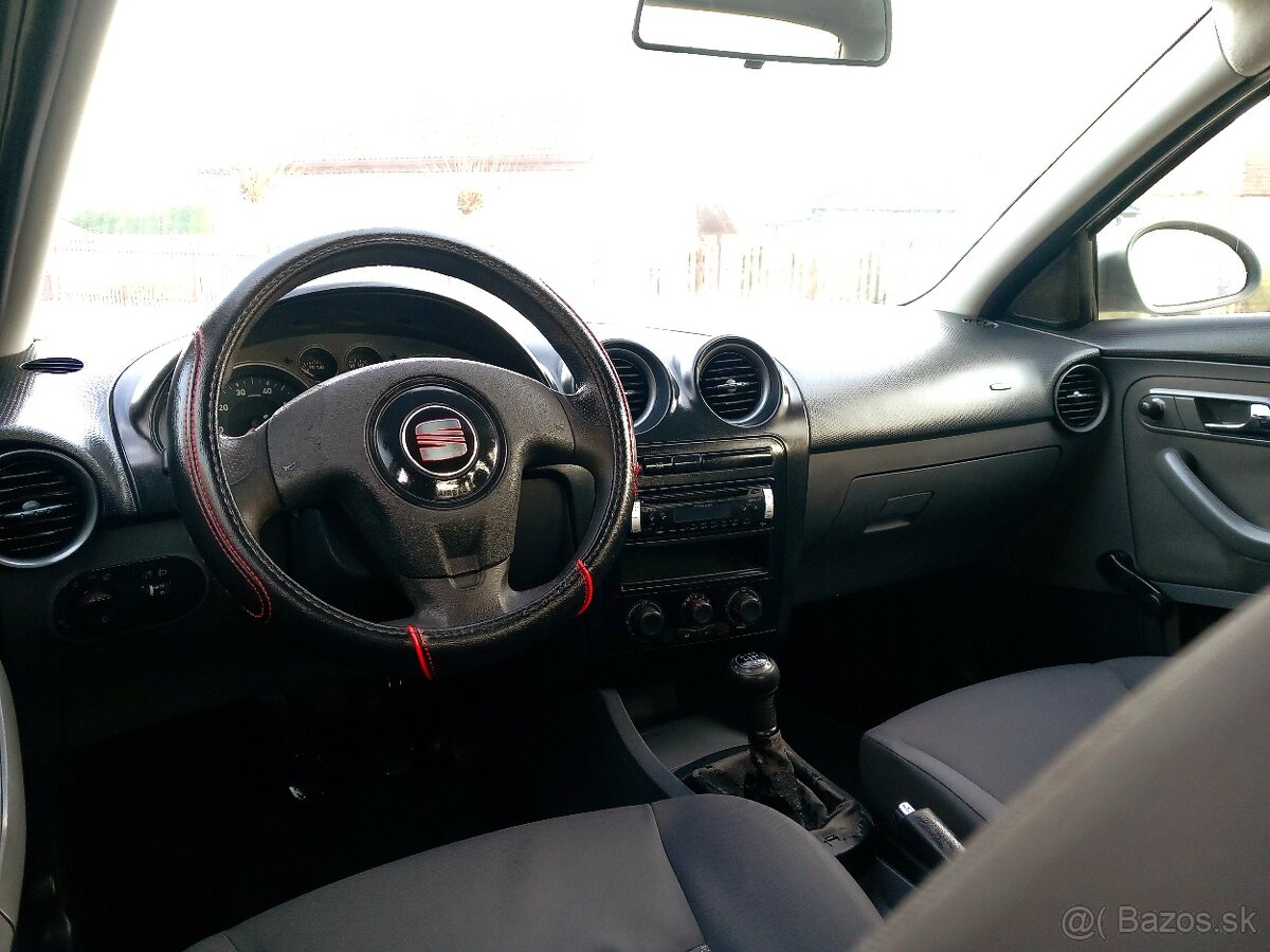 SEAT IBIZA 1.4 16V 75K KLÍMA. - 11