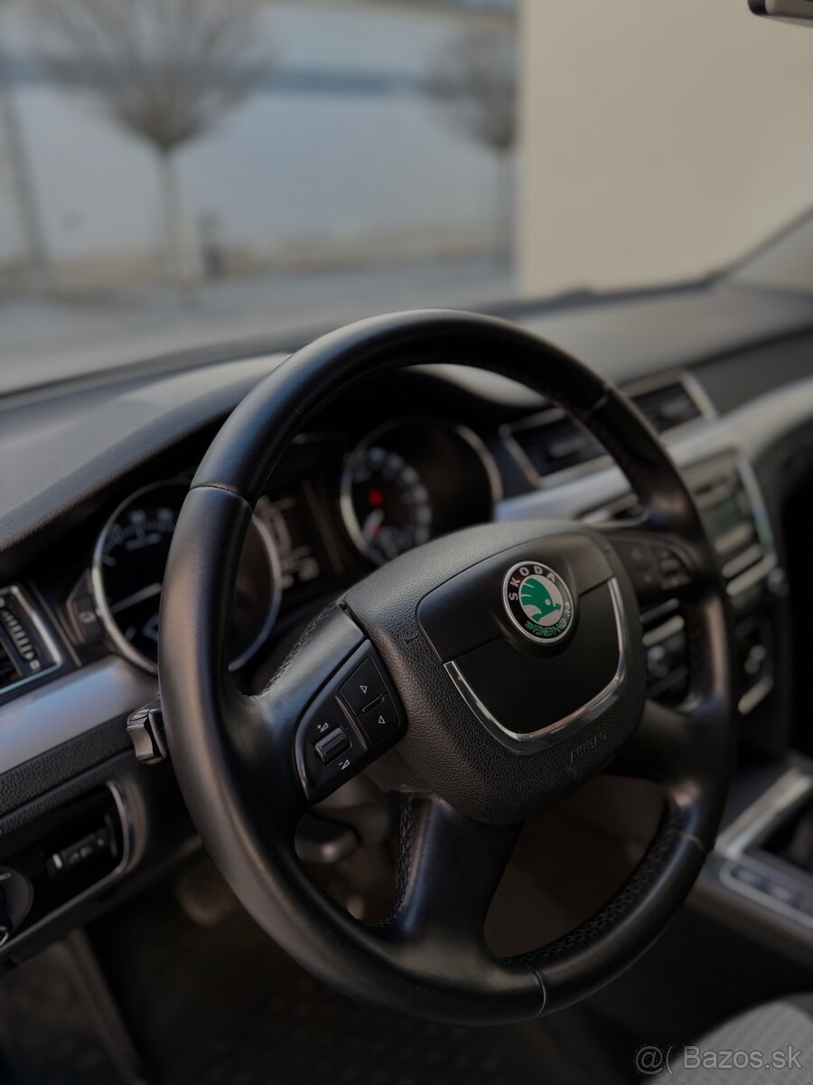 Škoda Superb 2.0 TDi 103kw - 11