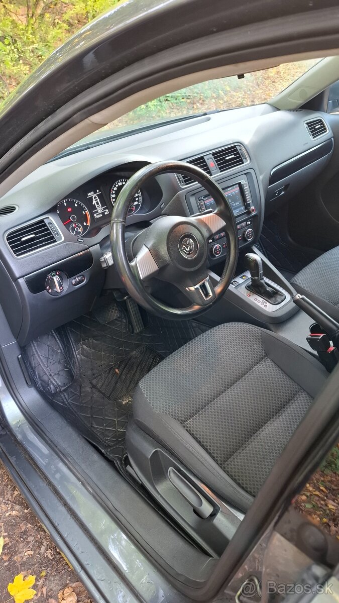 Jetta (116 000km) kúpené na SK - 11