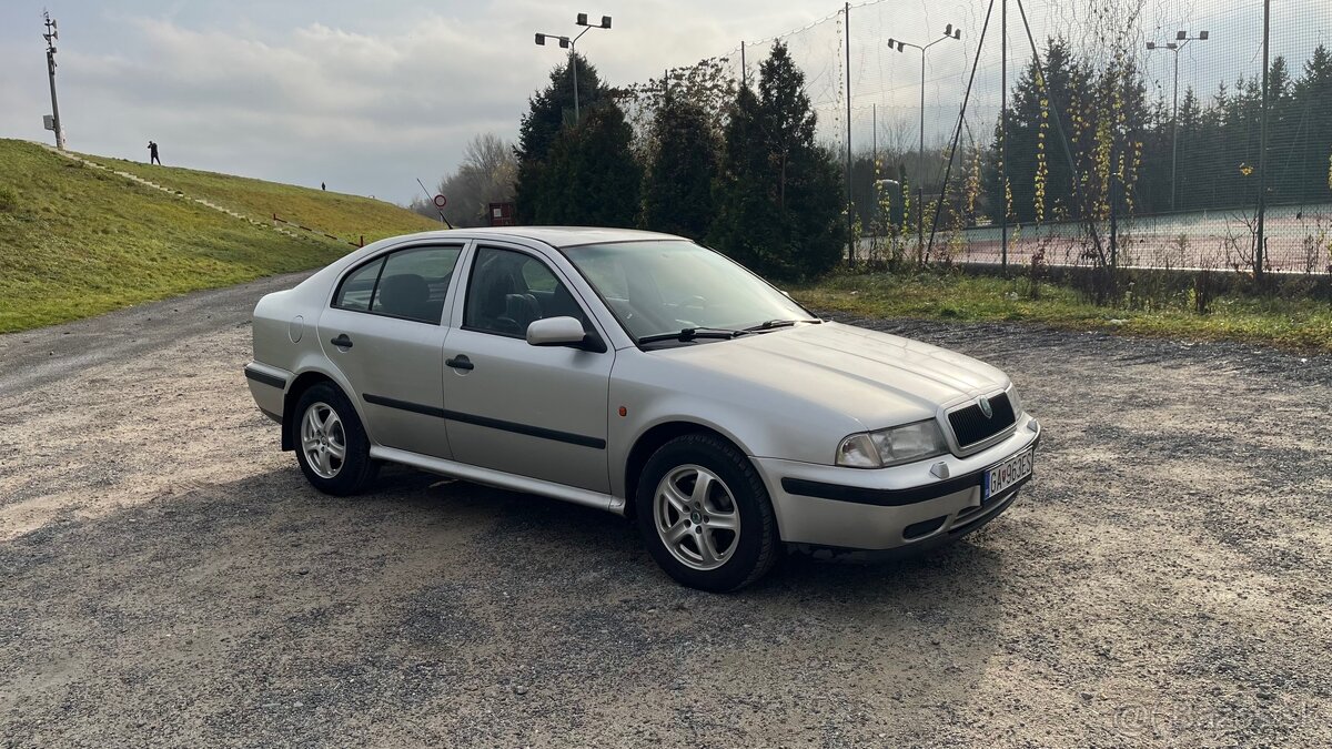 Škoda octavia 1.8 - 11